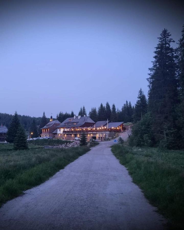 Pivovar Lyer Modrava Luaran gambar